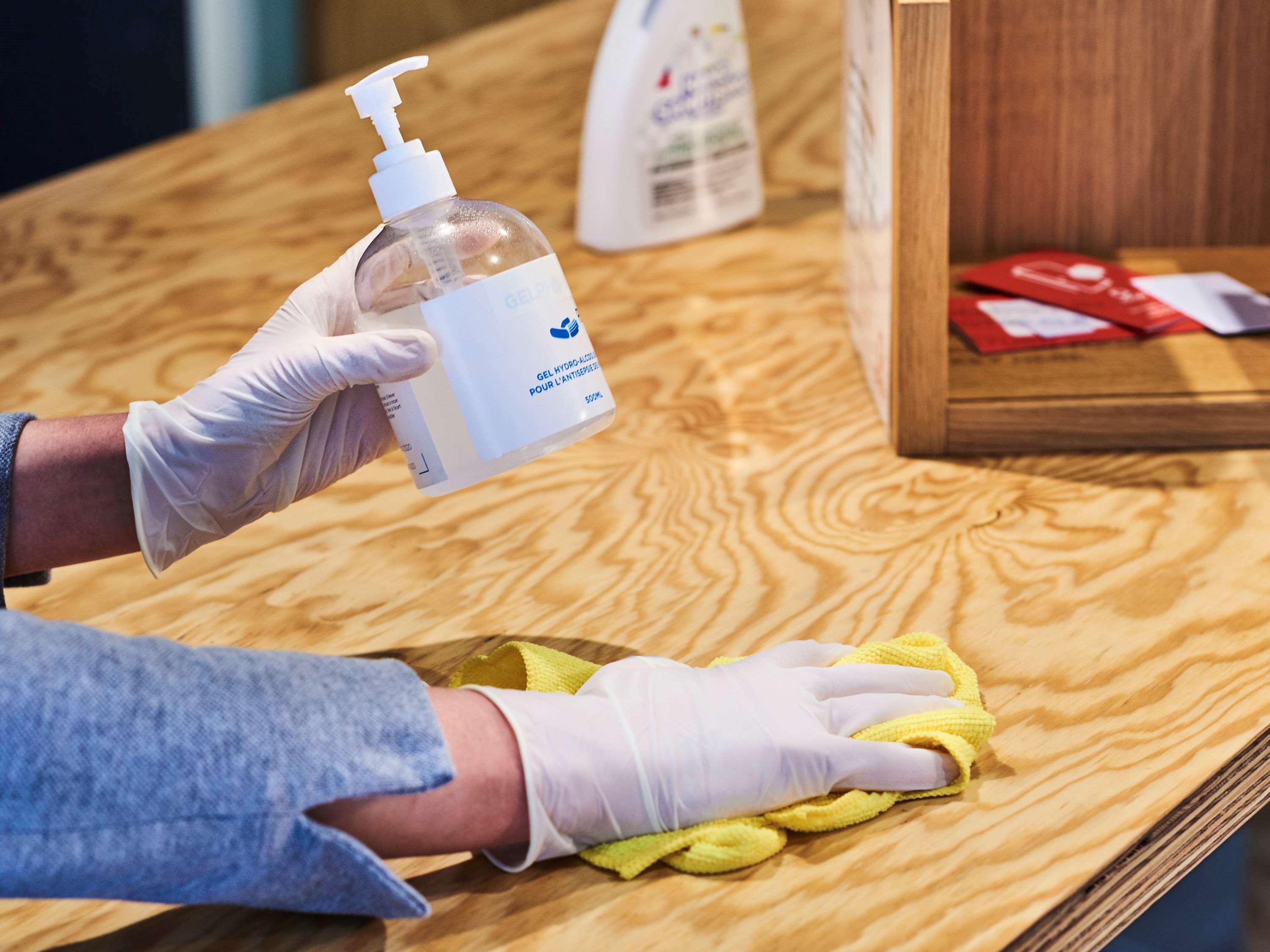 Novotel Chennai Sipcot מראה חיצוני תמונה Disinfection of a table with a disinfectant